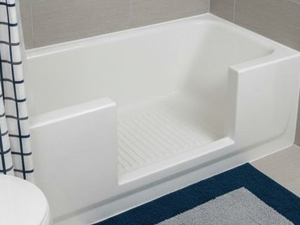 Bathtub transformed into a safe entry